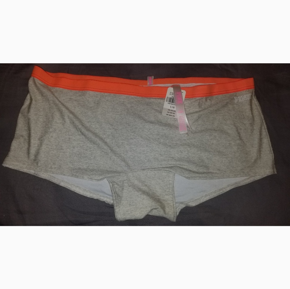 PINK Victoria's Secret boyshort NWT